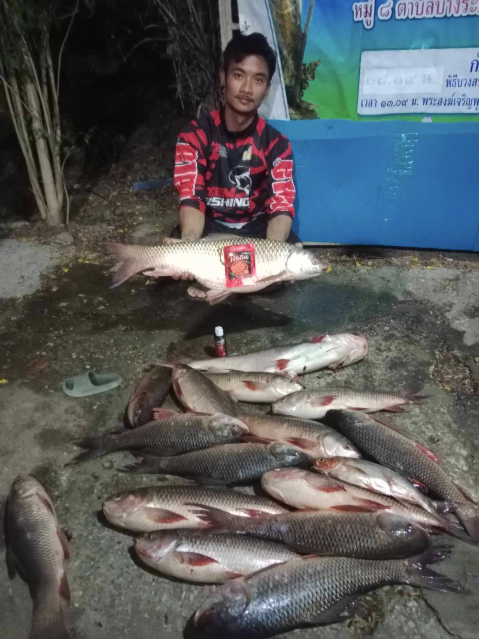 หัวเชื้อผงเร่งกิน ร้อยลี้ – 40g หัวเชื้อตกปลา เหยื่อตกปลานิล ชิงหลิว สะปิ๋ว บ่อเหมา หมายธรรมชาติ